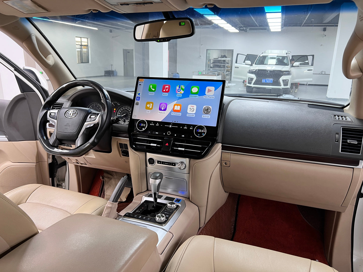 19.8" Android 13 Fast boot Navigation Radio for 2016 - 2021 Toyota Land Cruizer LC200