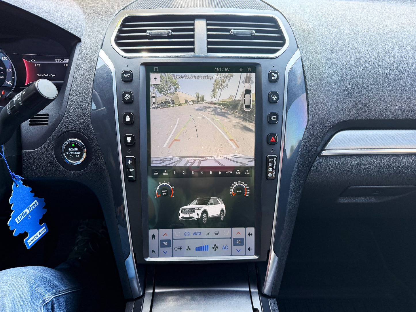13.6" Android 12 Vertical Screen Navigation Radio for Ford Explorer 2011 - 2019