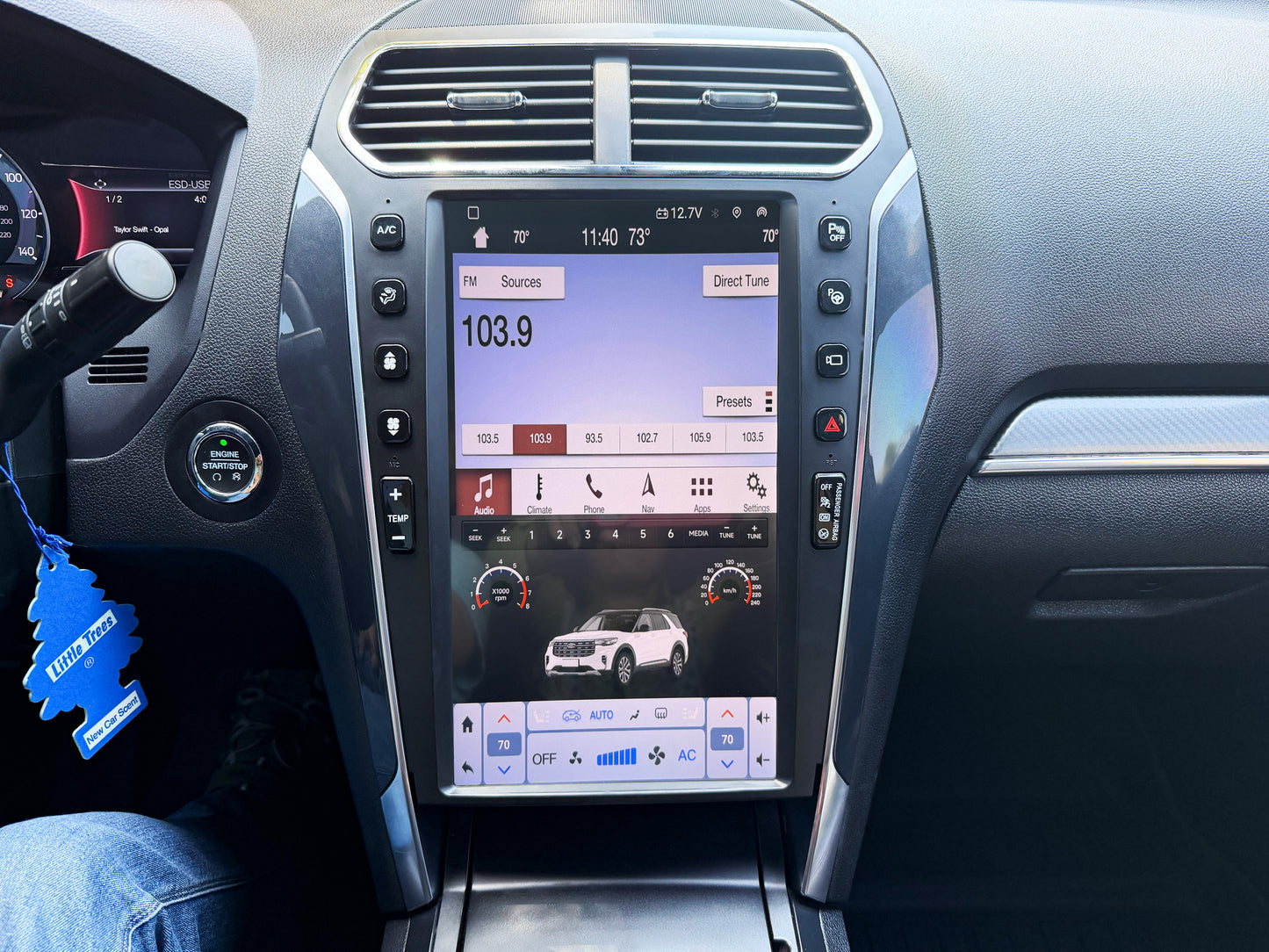 13.6" Android 12 Vertical Screen Navigation Radio for Ford Explorer 2011 - 2019