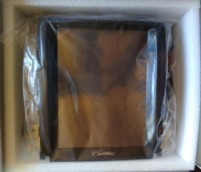 [Open-box] 10.4" Vertical Screen Android Navigation Radio for Cadillac Escalade 2007 - 2014 - Smart Car Stereo Radio Navigation | In-Dash audio/video players online - Phoenix Automotive